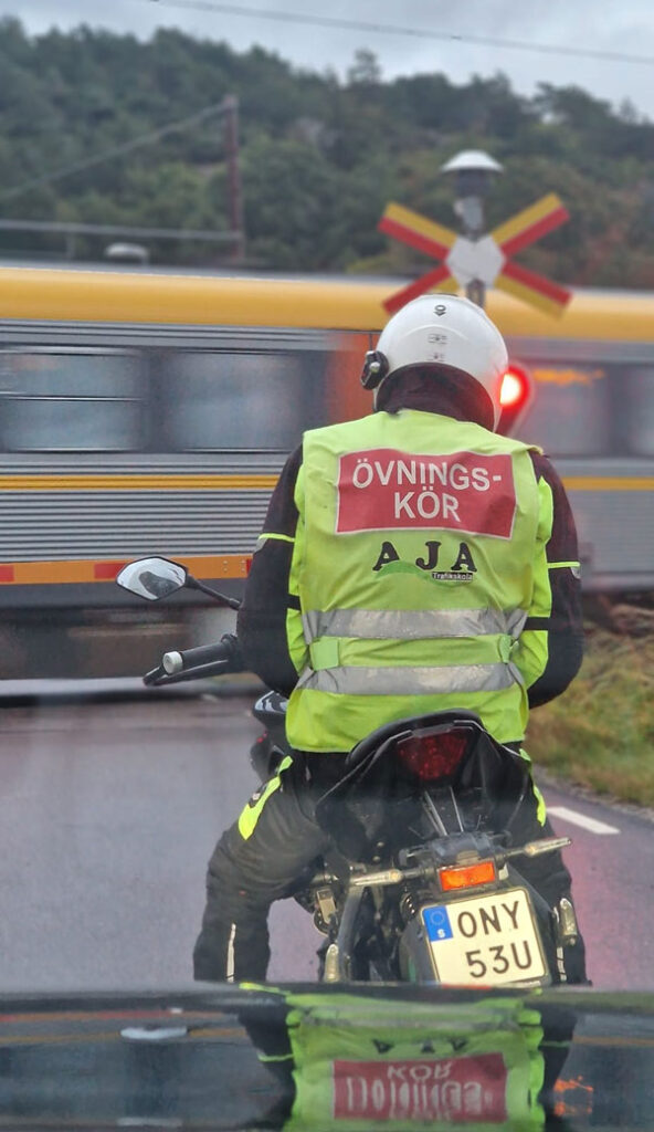 Körlektioner för Bil, Mc, Moped i Göteborg 1 6aff050d eb0c 47de 8093 24eaf89bb275